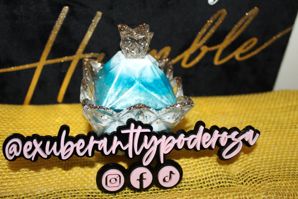 Elegant Baby Blue Resin Jar