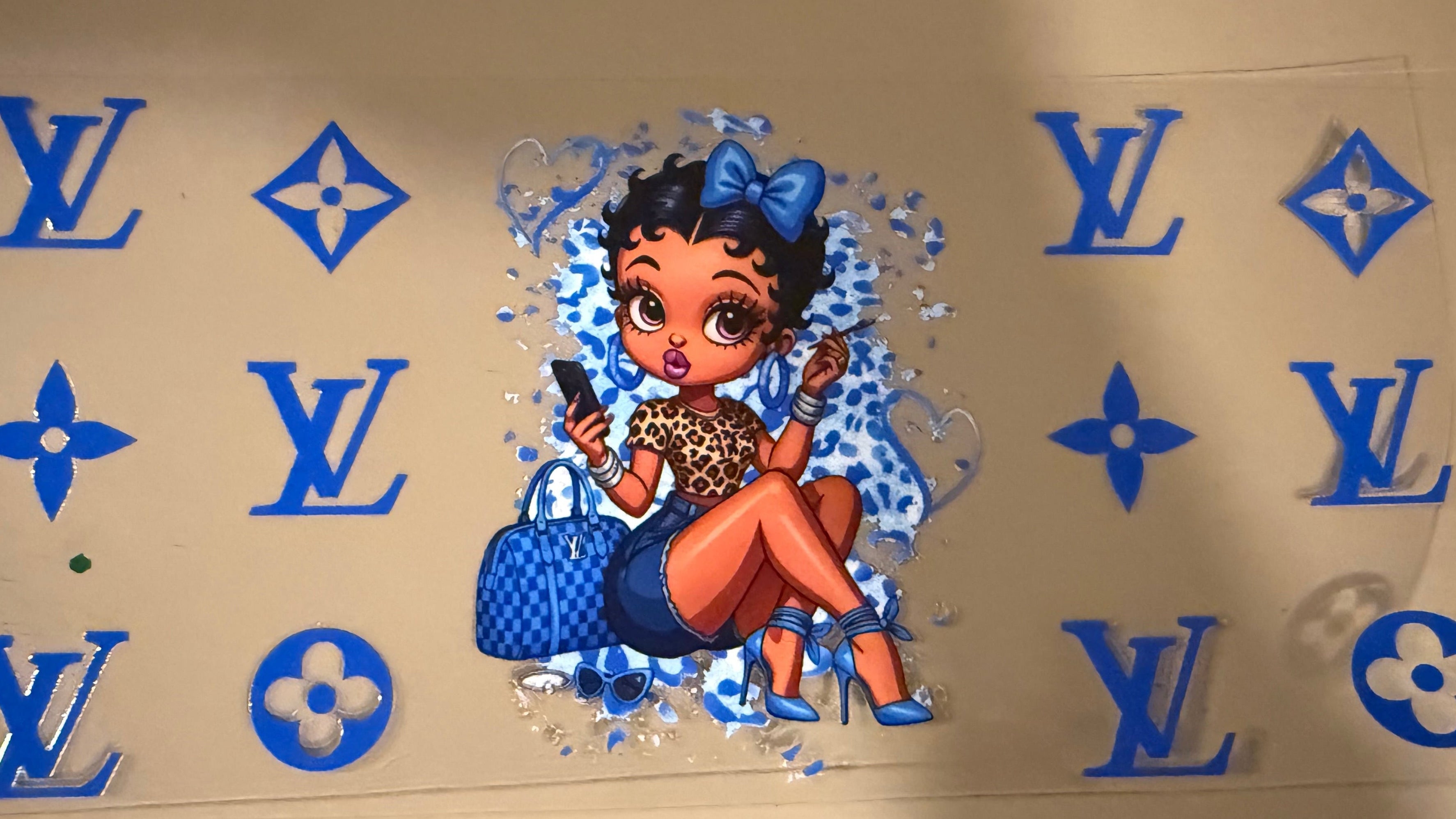 Blue Loui Betty